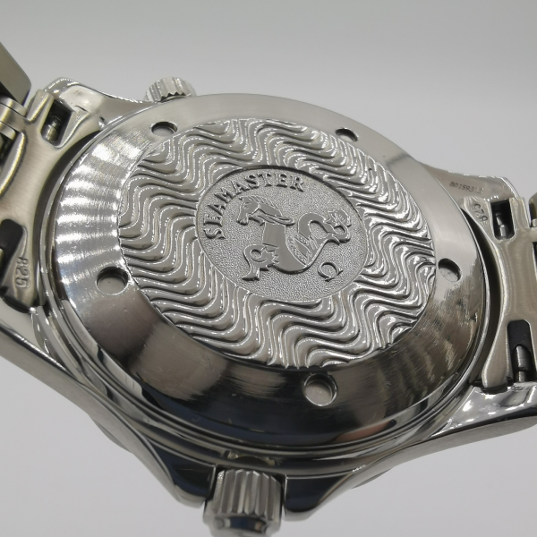 Omega Seamaster Professional 300M - Image 4