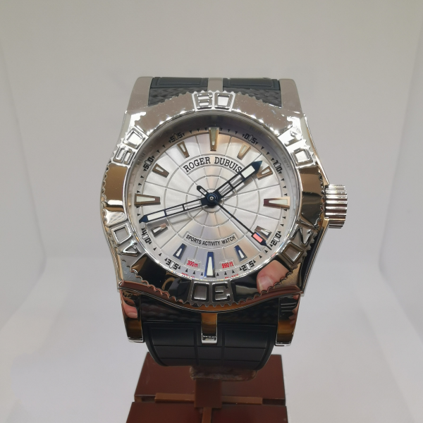 Roger Dubuis Easy Diver 888 Ltd Edition