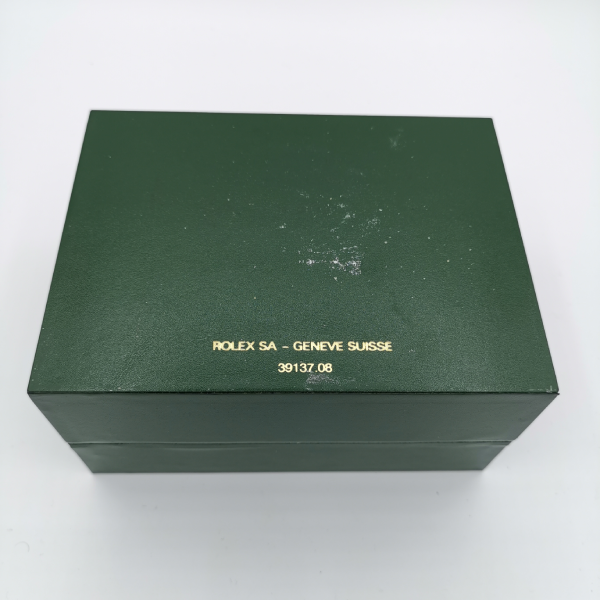 Rolex Submariner 16610LV - Image 11
