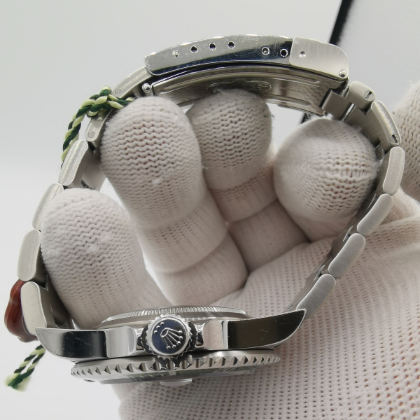 Rolex Submariner 16610LV - Image 8