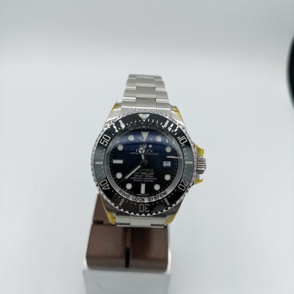 Rolex Sea-Dweller Deepsea 116660